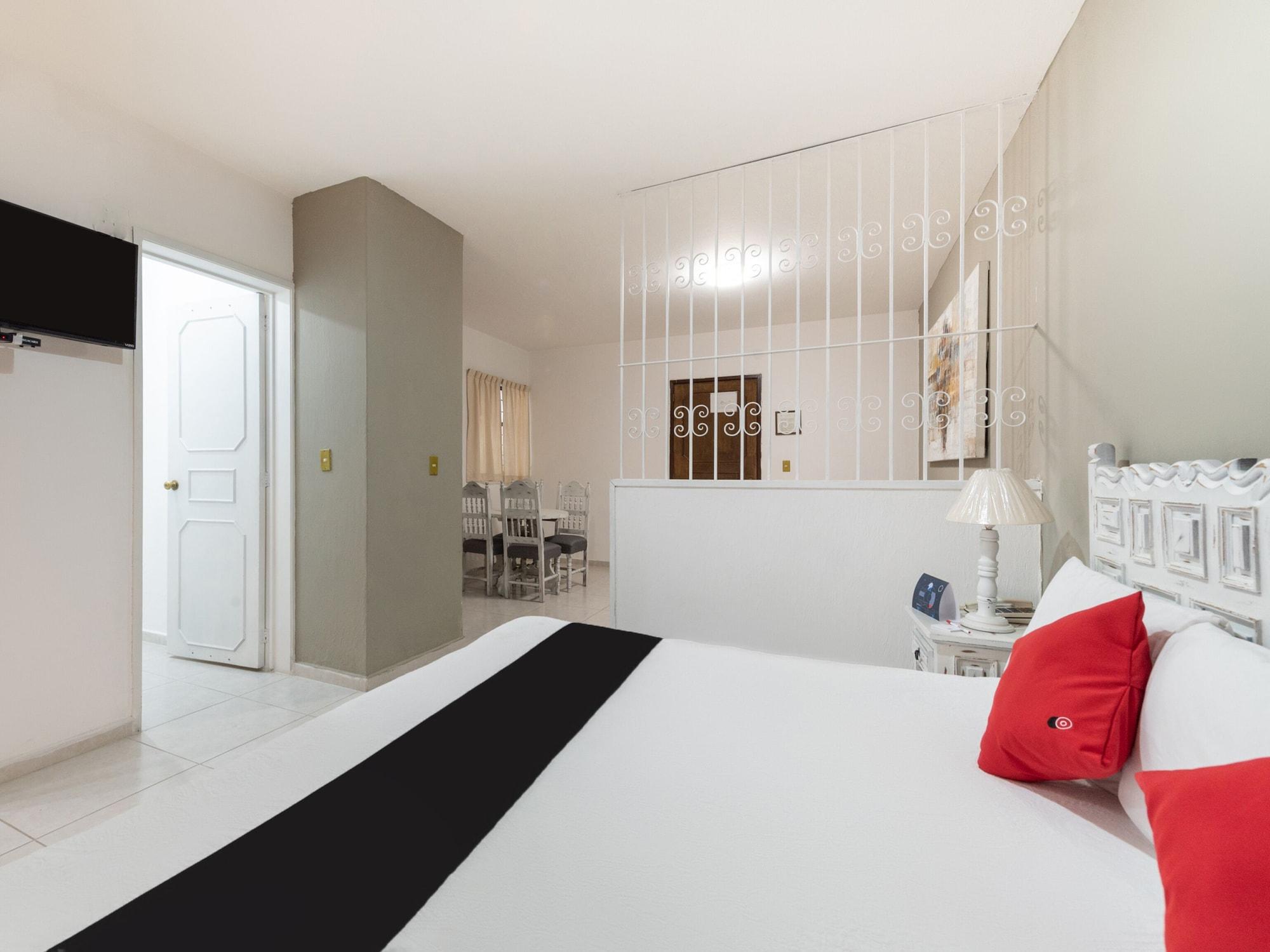 Suites Internacional Zapopan Kültér fotó