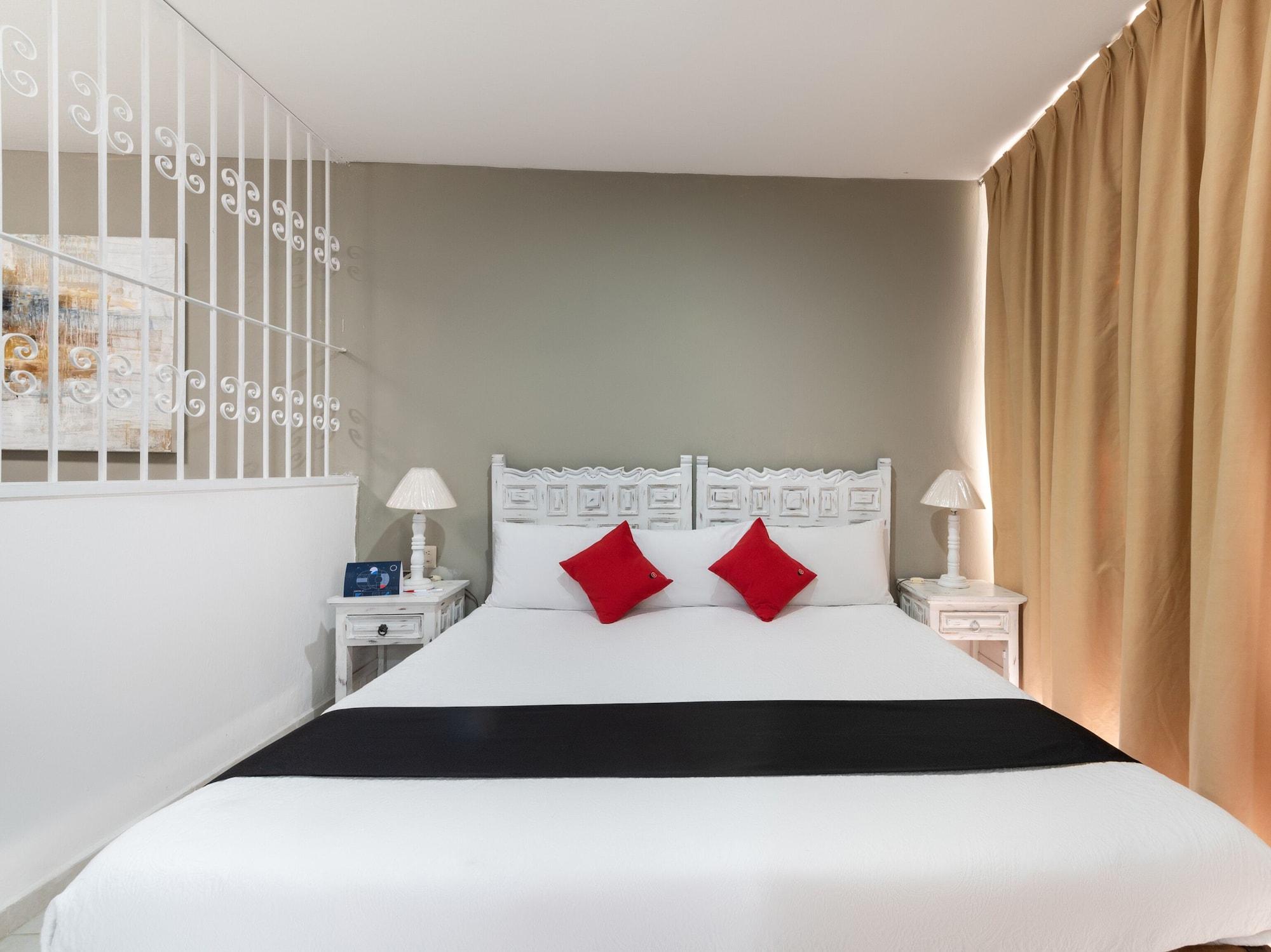 Suites Internacional Zapopan Kültér fotó