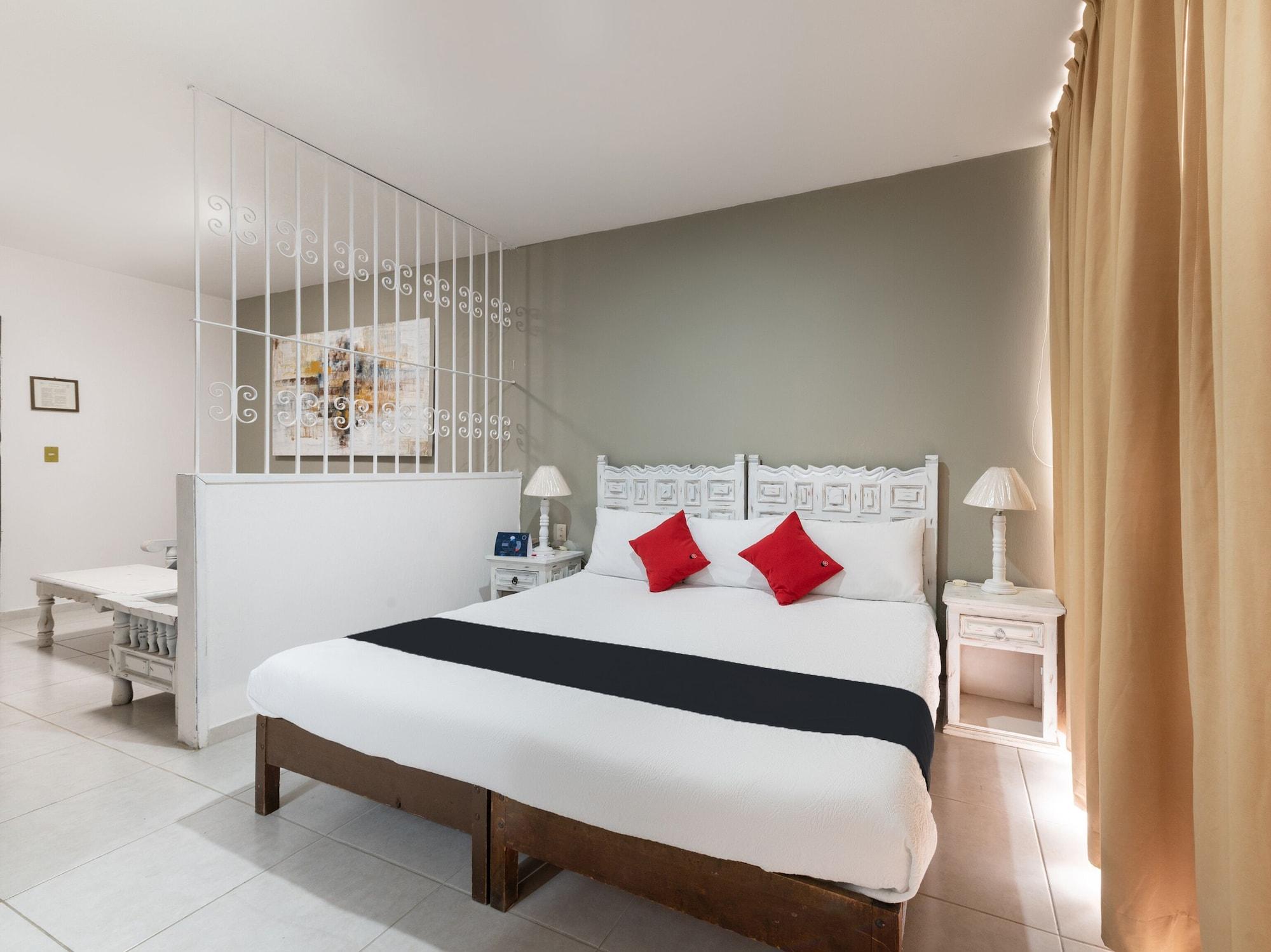 Suites Internacional Zapopan Kültér fotó